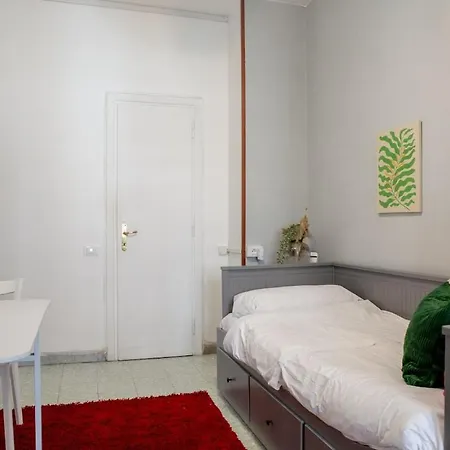 Appio Claudio Metro Linea A *