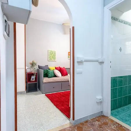 Appio Claudio Metro Linea A *