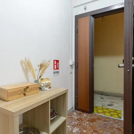 Appio Claudio Metro Linea A *